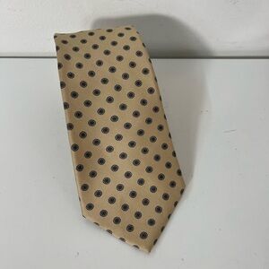 Adolfo Made in USA 100% Silk Necktie Medallion Pattern Mens Neck Tie